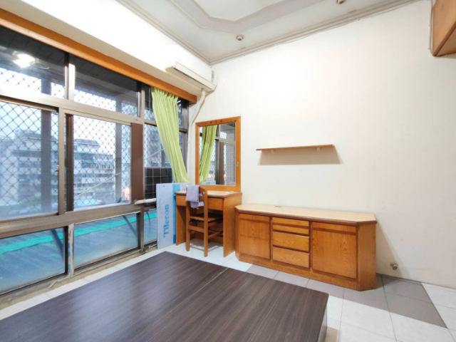 觀天下二房可租補入籍