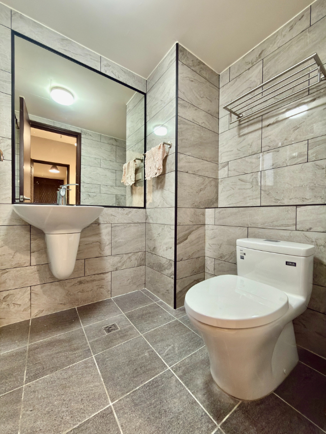 A7捷市達全新交屋獨立套房車