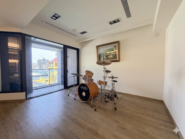 福樺雲朗4房雙車