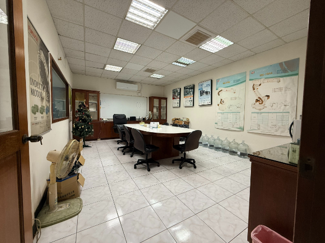 泰山五角大廈廠辦