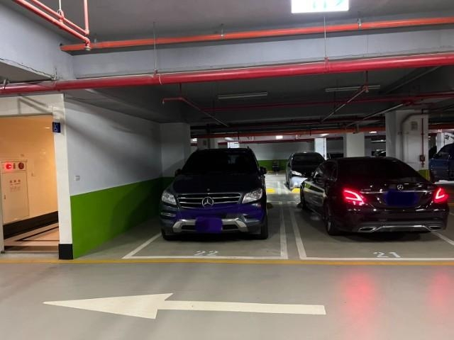 東方院大三房雙車