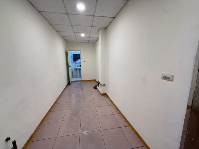 桃園火車站旁透天