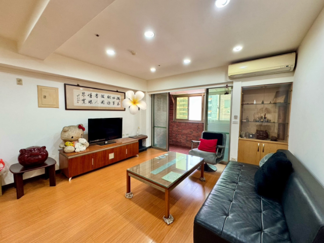 專任九揚天下2房車