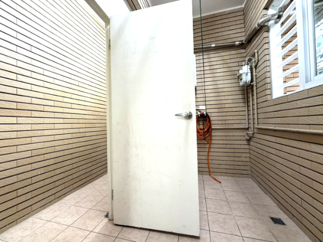 春城麗池景觀3房車